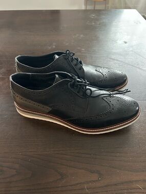 Thomas & Vine Men's Black Wingtip Derby Shoes with Contrast Sole